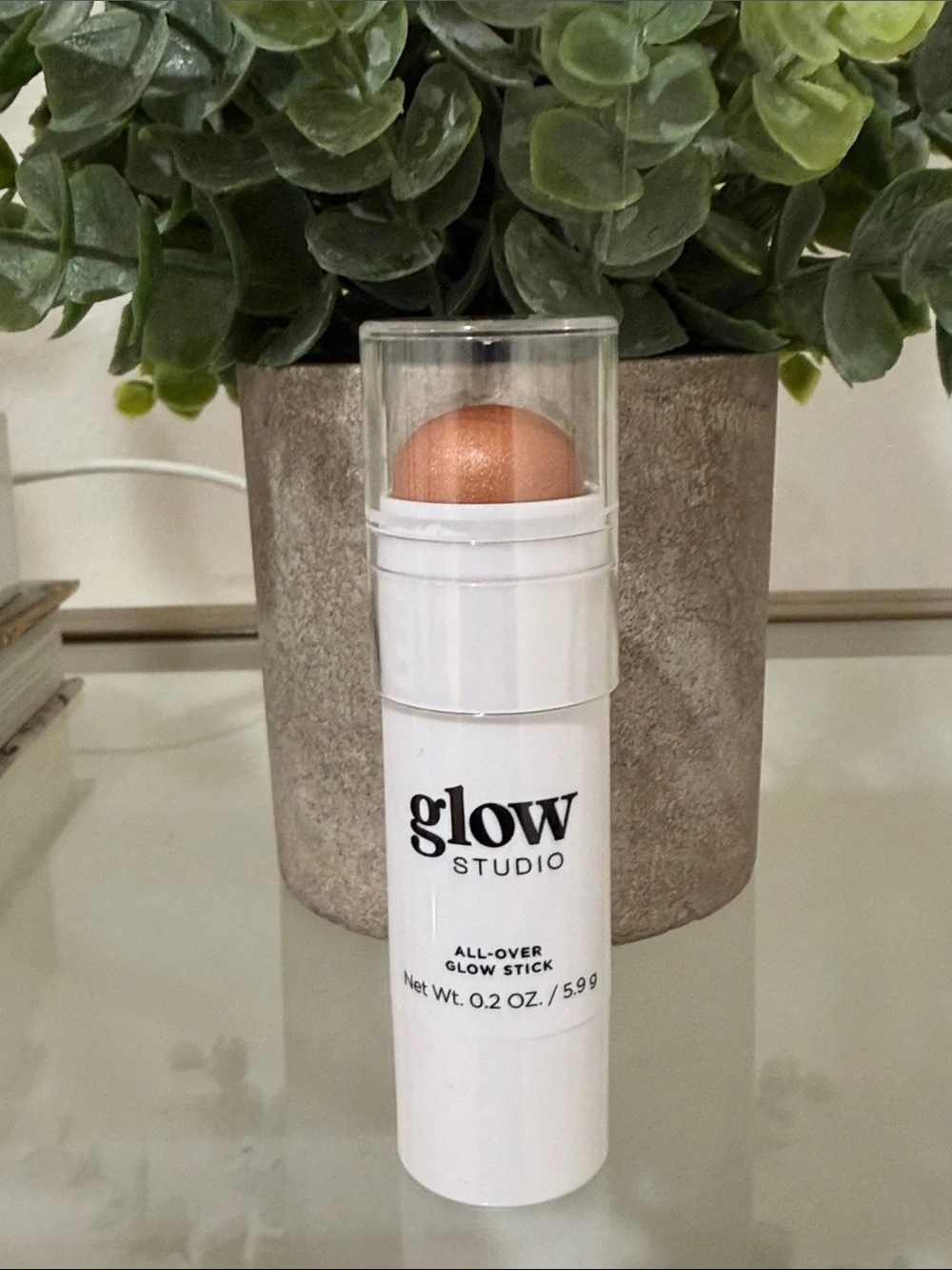 Glow Studio All-Over Glow Stick